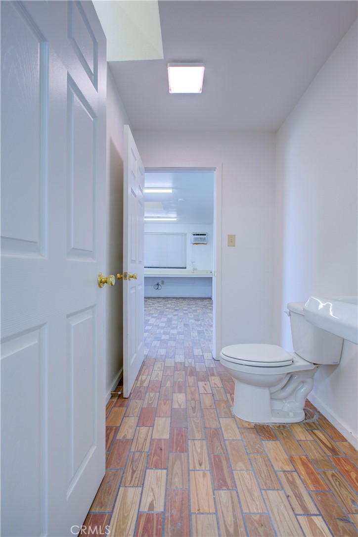 9215 E Highway 140 Property Photo 6