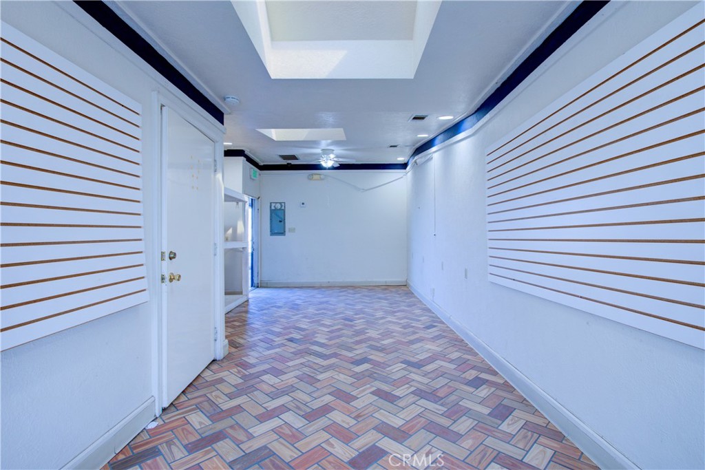 9215 E Highway 140 Property Photo 12