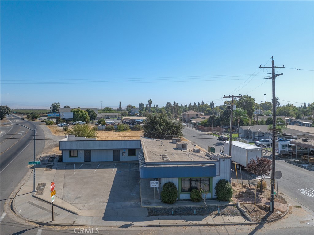 9215 E Highway 140 Property Photo 33