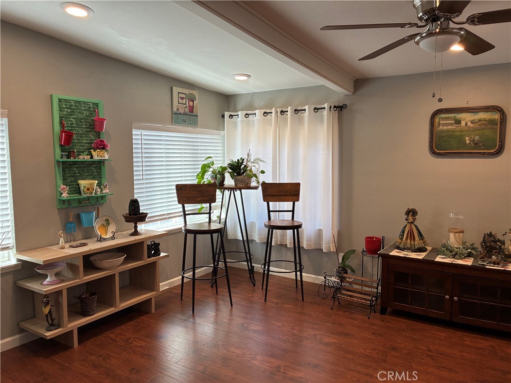 619 Glen Court Property Photo 2