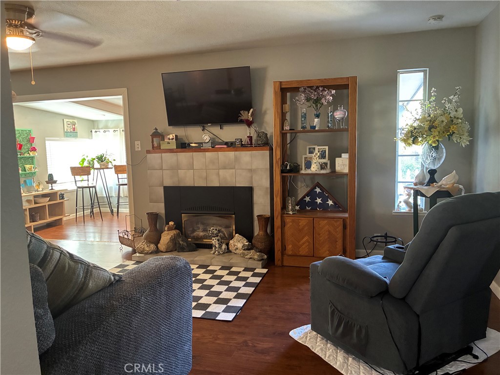 619 Glen Court Property Photo 11