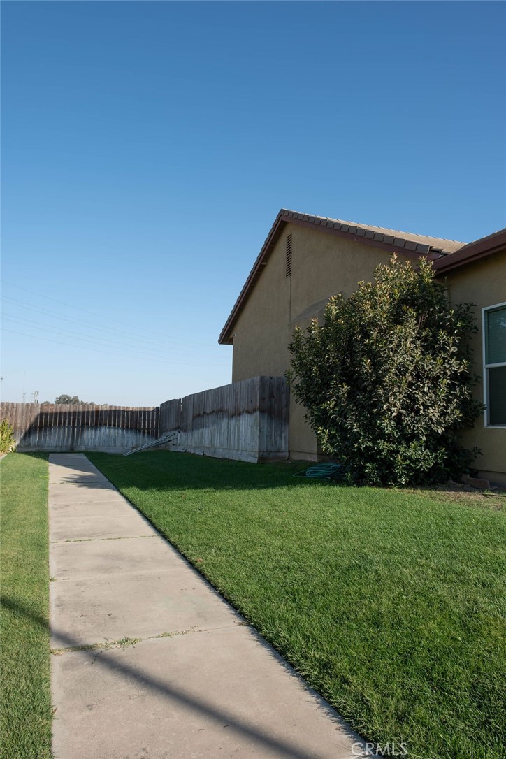 2266 Nebela Property Photo 4
