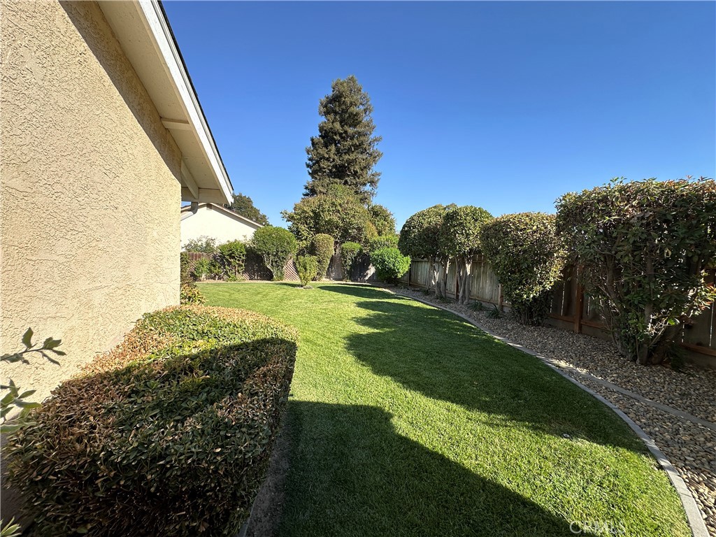 866 Villanova Court Property Photo 4