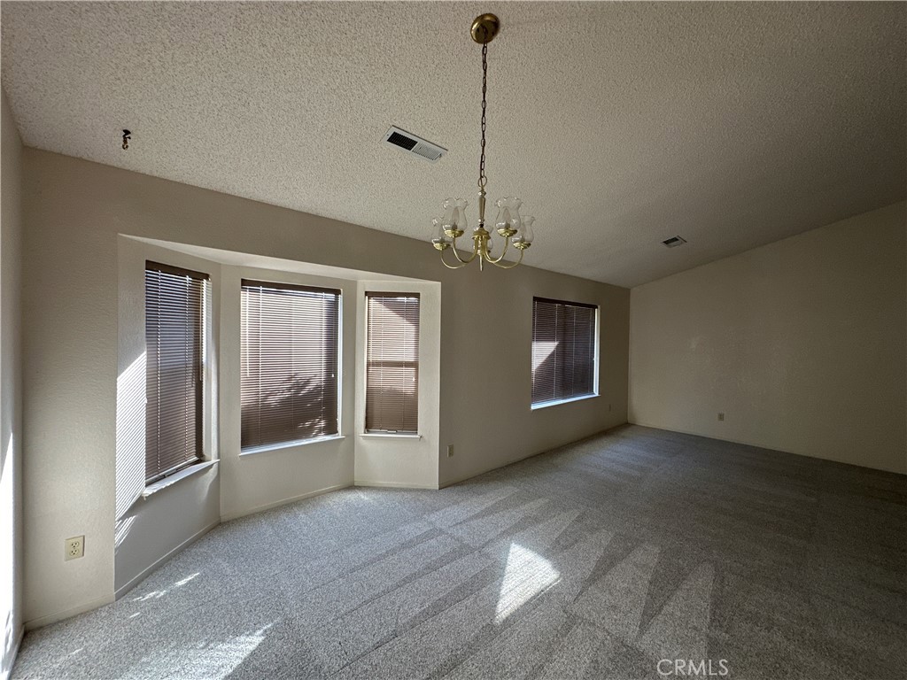866 Villanova Court Property Photo 12