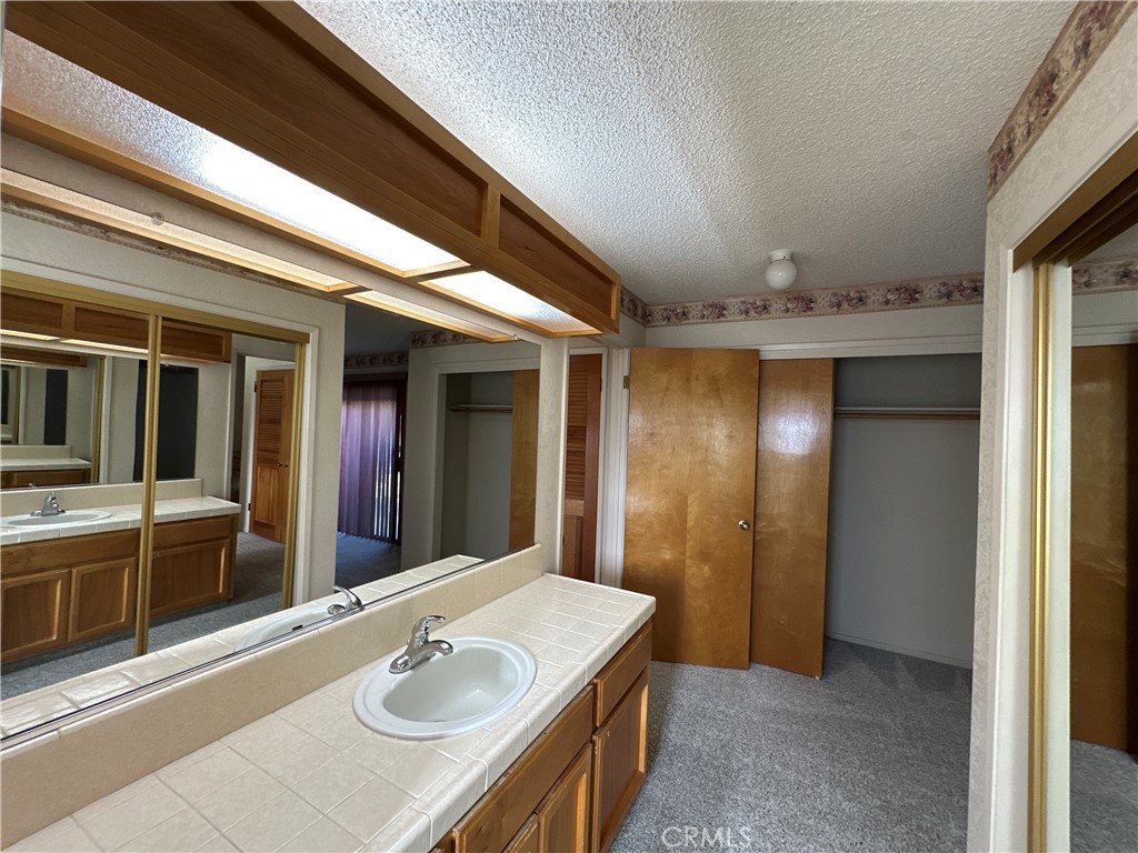 866 Villanova Court Property Photo 22
