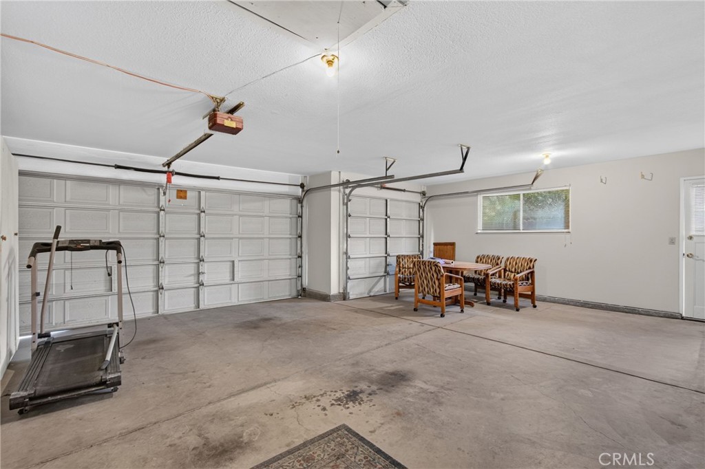 866 Villanova Court Property Photo 30