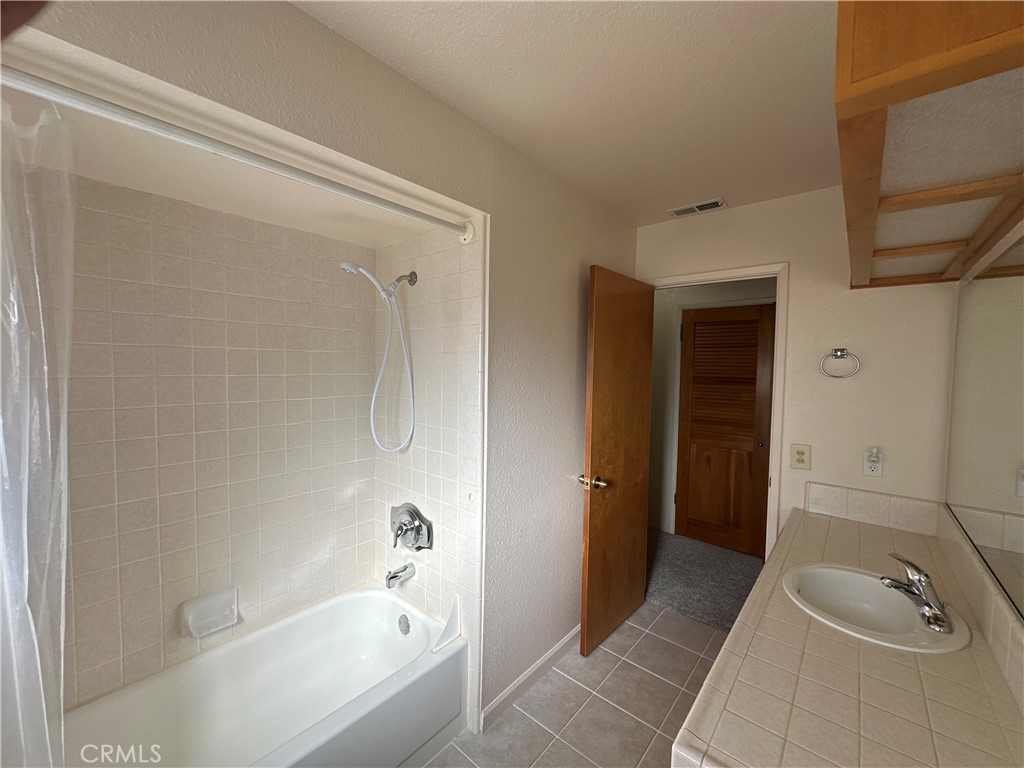 866 Villanova Court Property Photo 32