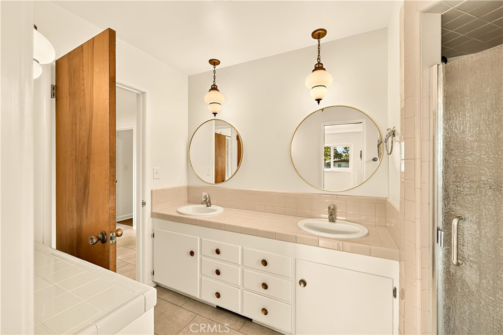 1523 Tamarack Avenue Property Photo 33