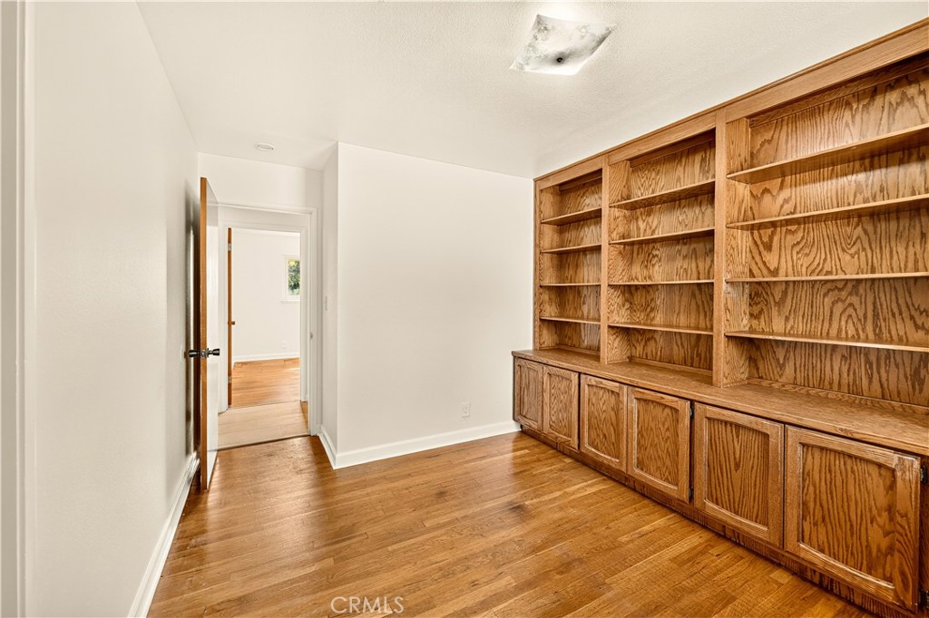1523 Tamarack Avenue Property Photo 39