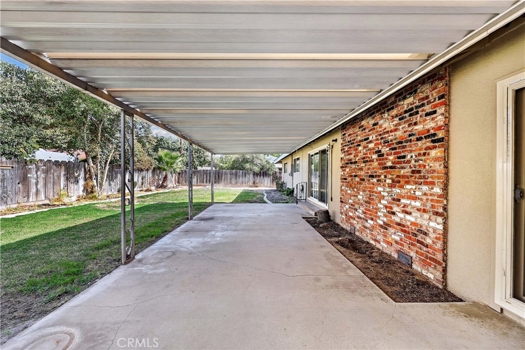 1523 Tamarack Avenue Property Photo 43