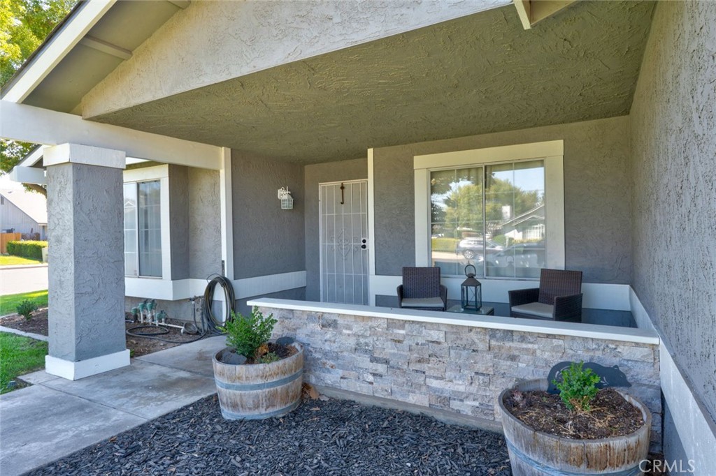 2708 Carmel Court Property Photo 12