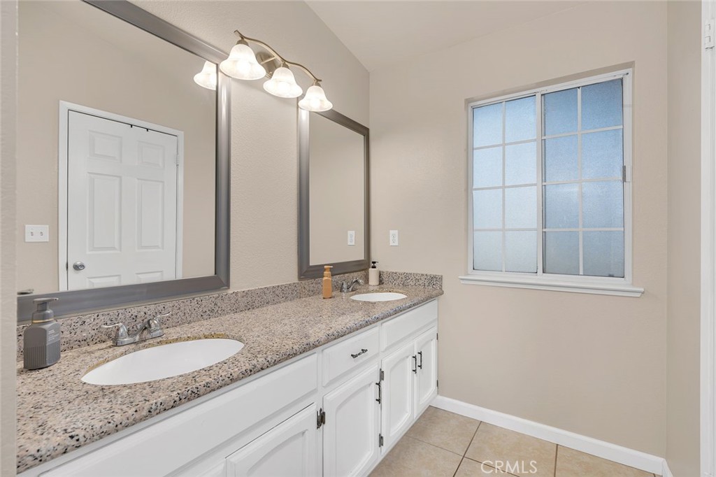 2708 Carmel Court Property Photo 24
