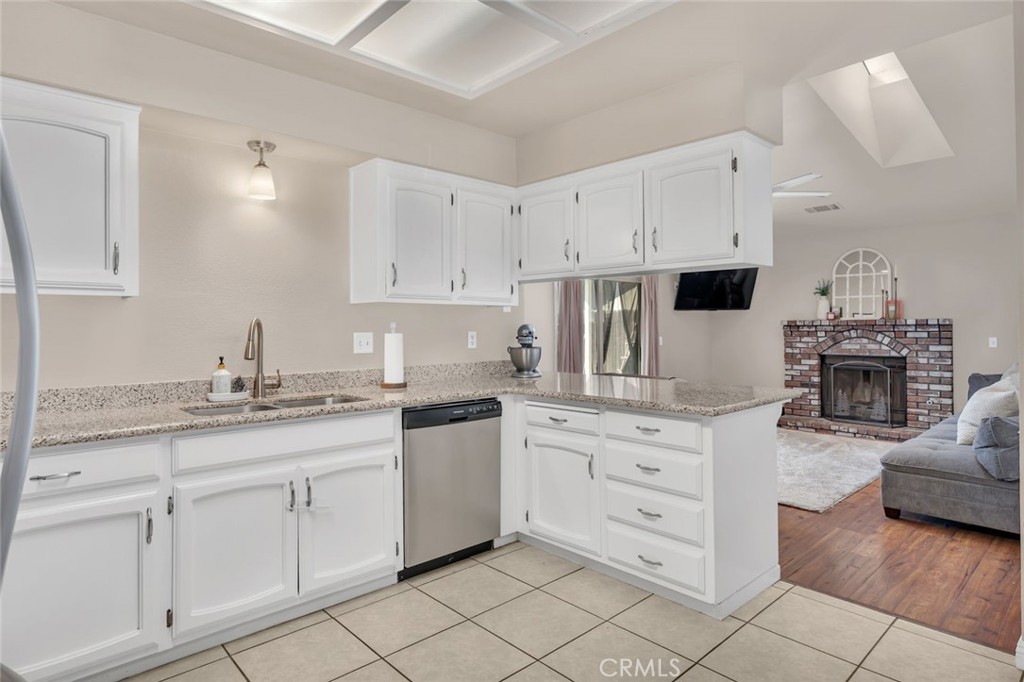 2708 Carmel Court Property Photo 29