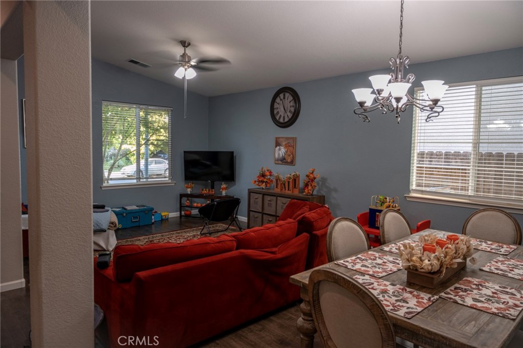 1264 Verdon Court Property Photo 2