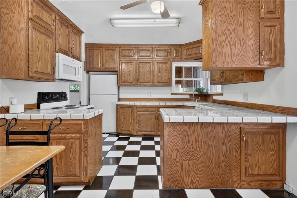 2660 5th Avenue Property Photo 13