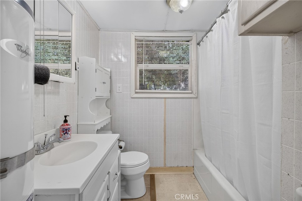 2660 5th Avenue Property Photo 32