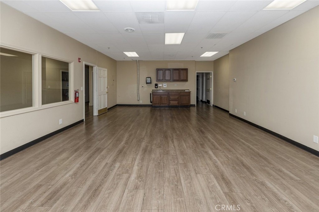 333 W 18th Street Property Photo 9