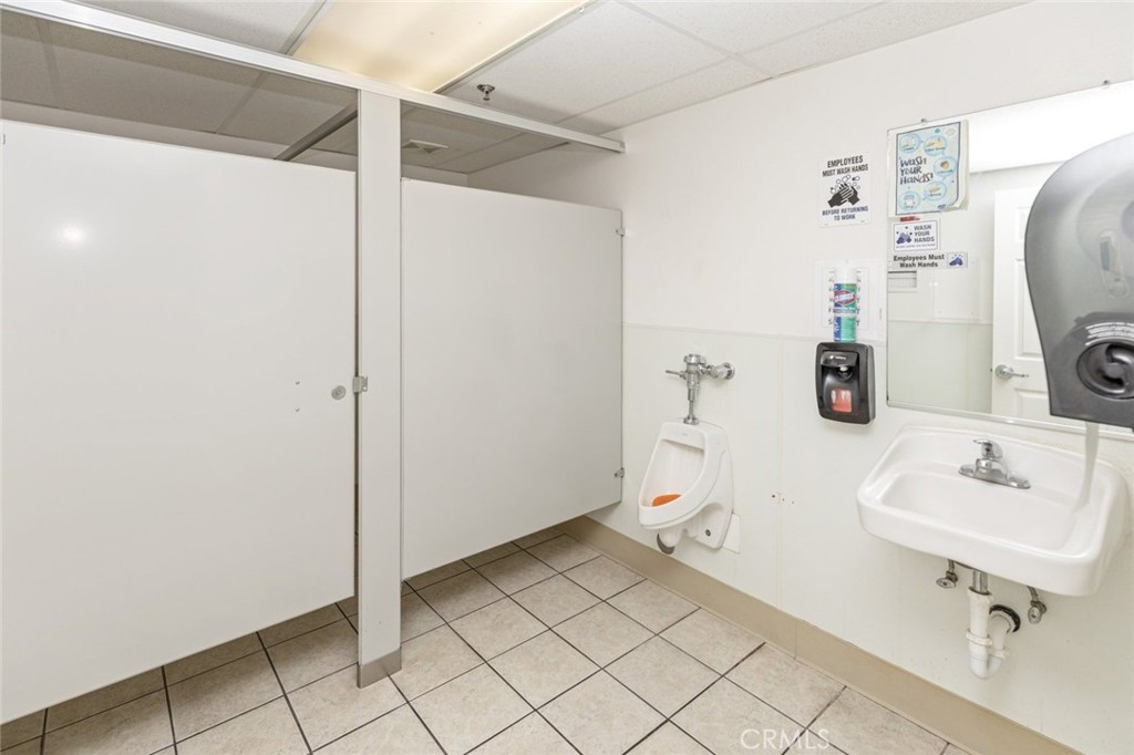 333 W 18th Street Property Photo 14