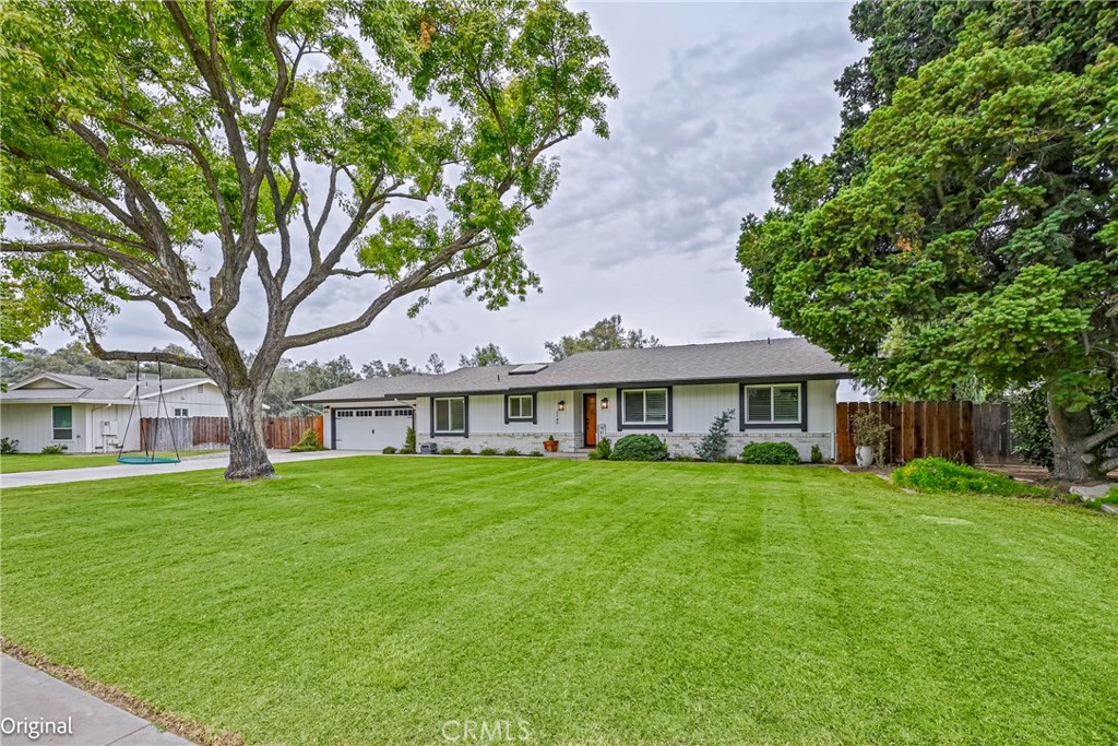 1145 Persimmon Way Property Photo 7