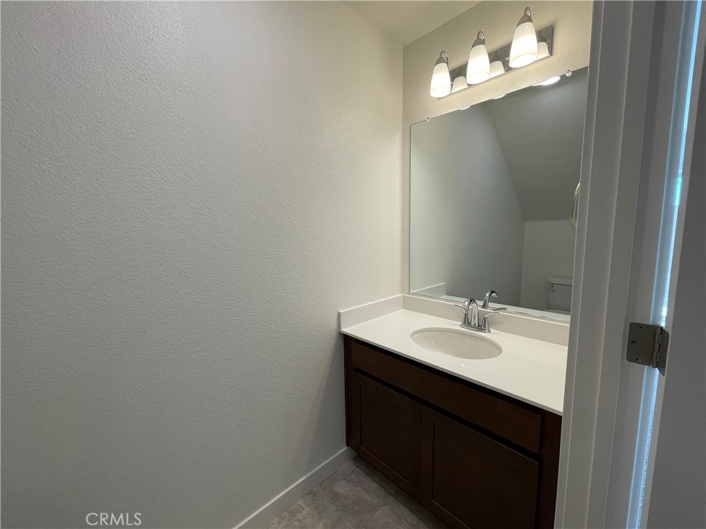 125 Long Trail Lane Property Photo 4