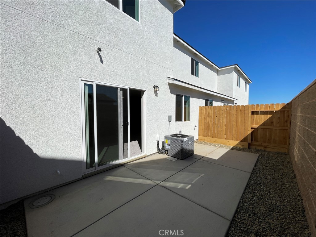125 Long Trail Lane Property Photo 7