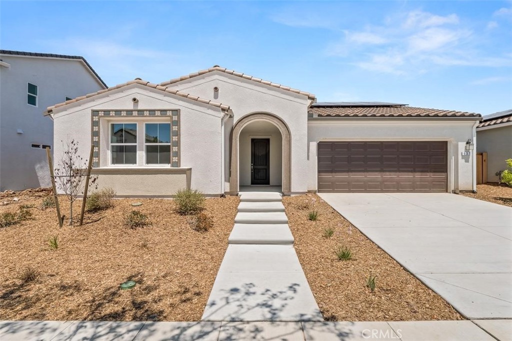 637 Stone Crest Avenue Property Photo