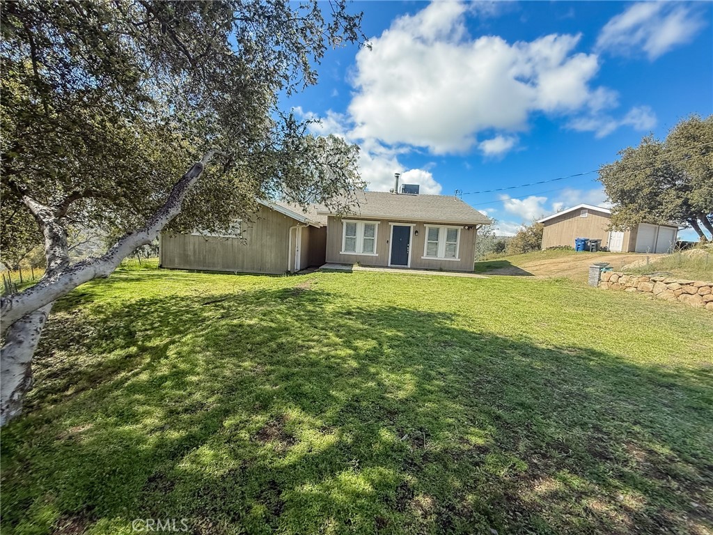 43712 Cedar Grove Court Property Photo