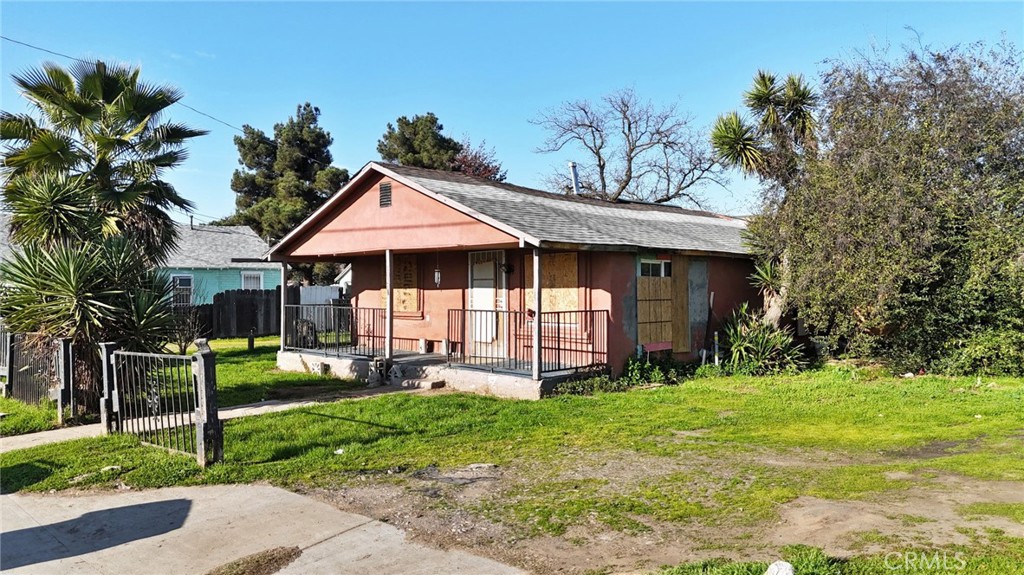 1023 Clinton Street Property Photo