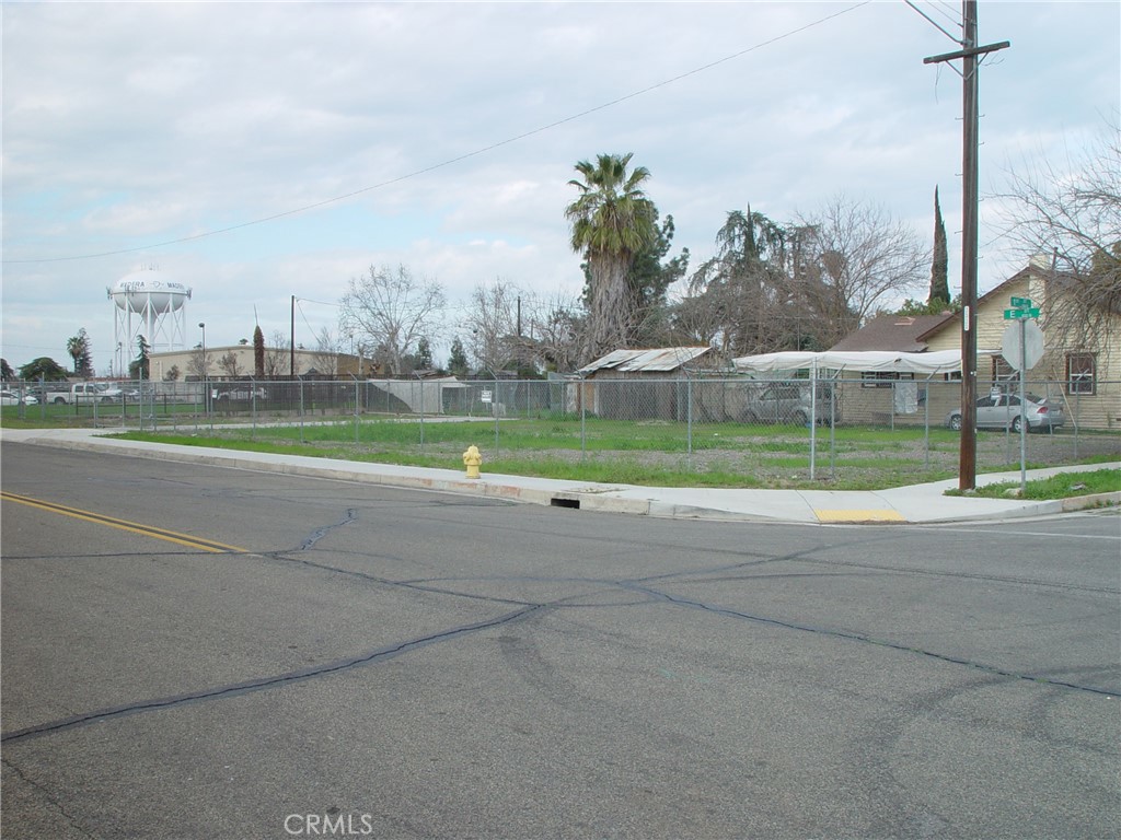 601 E Street Property Photo
