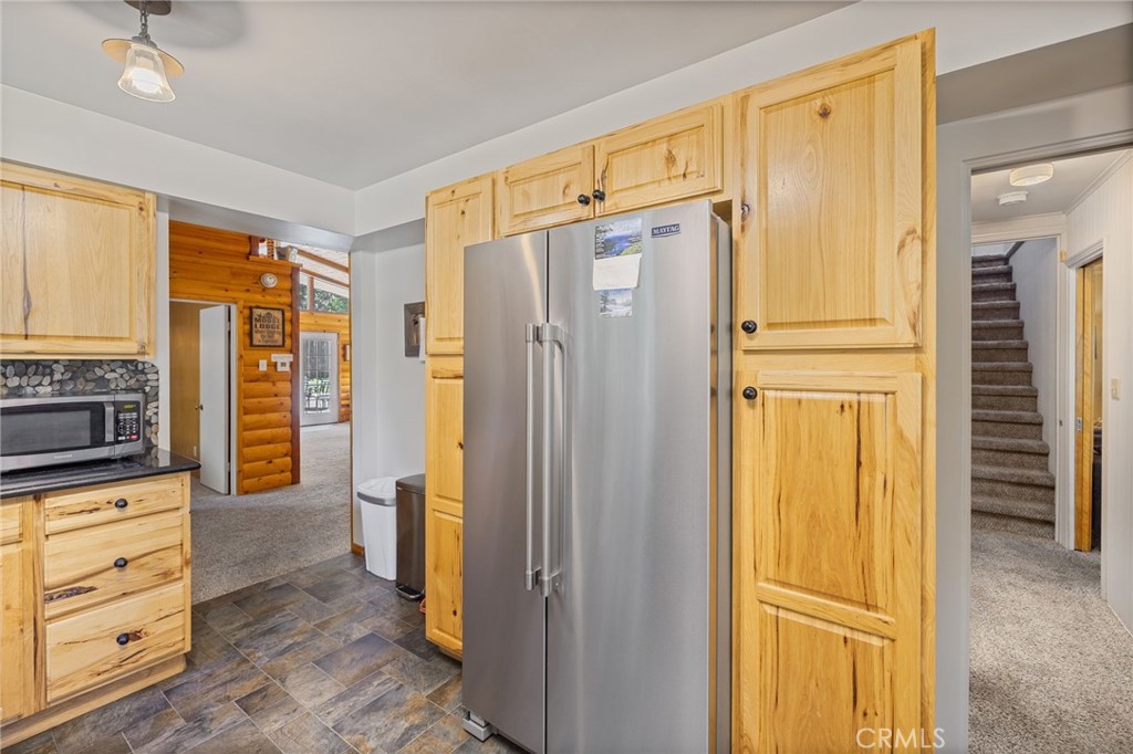 39162 Manzanita Property Photo 11