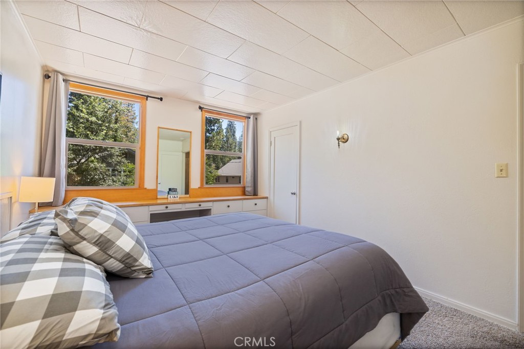 39162 Manzanita Property Photo 17