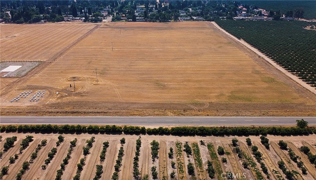 27 Road Property Photo 1