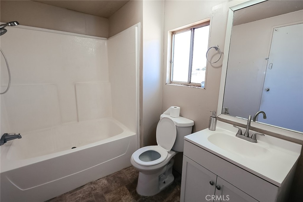 23652 Road 18 3/4 Property Photo 18