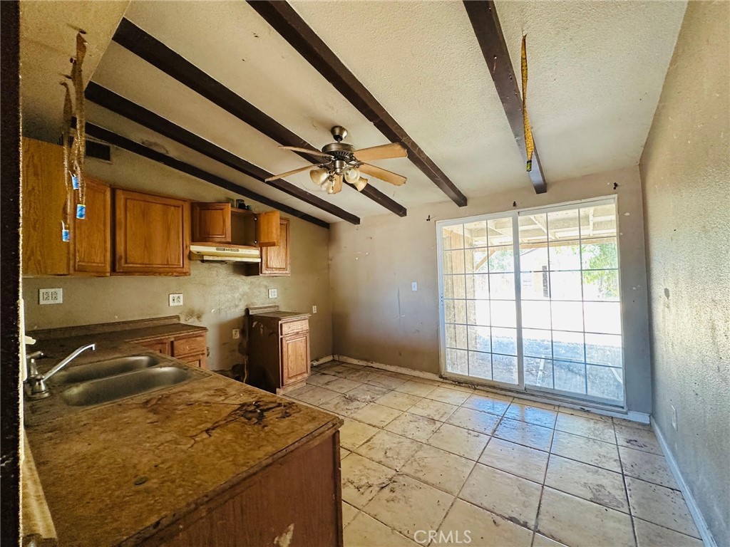 27331 Perkins Road Property Photo 3