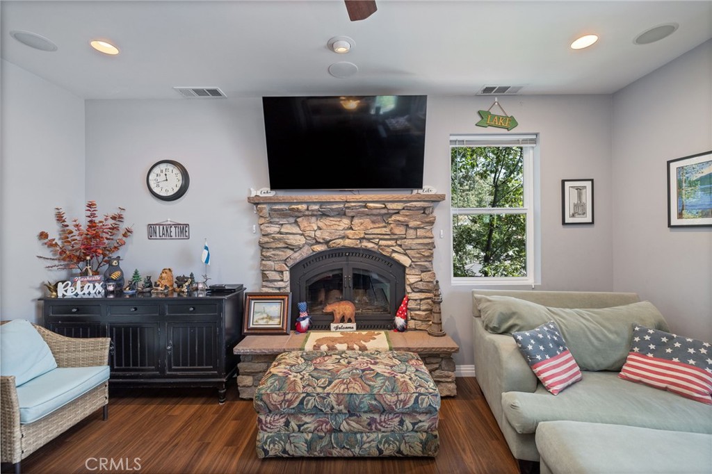 39317 Point Property Photo 6