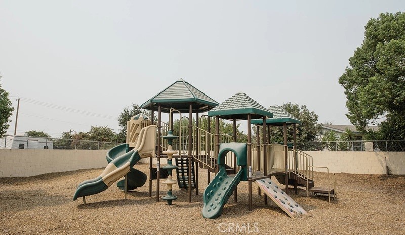 2572 S Willow Avenue 201 Property Photo 22