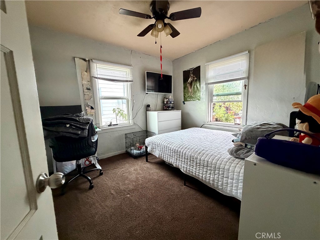 313 S K Property Photo 6