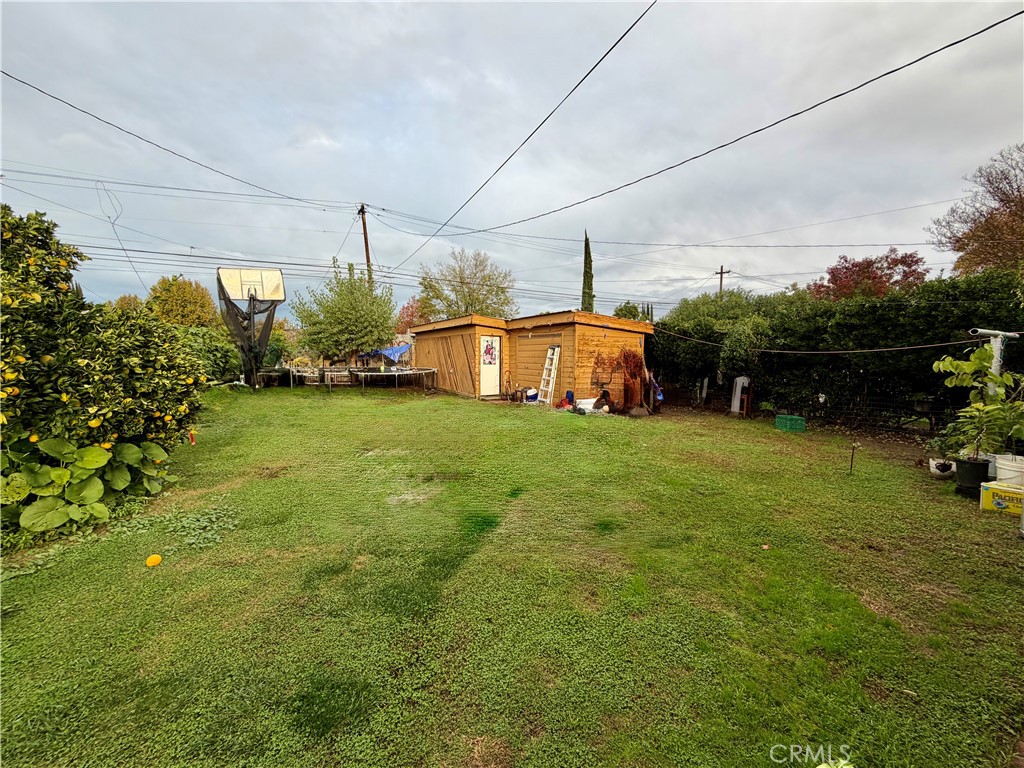 313 S K Property Photo 16