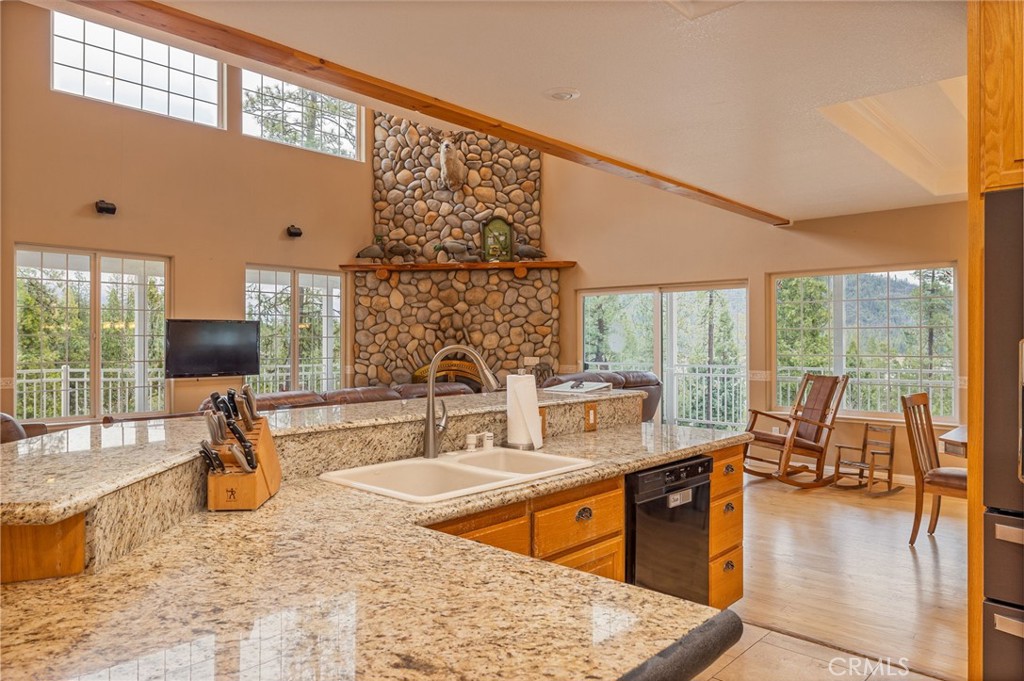 39818 Granite Ridge Property Photo 13