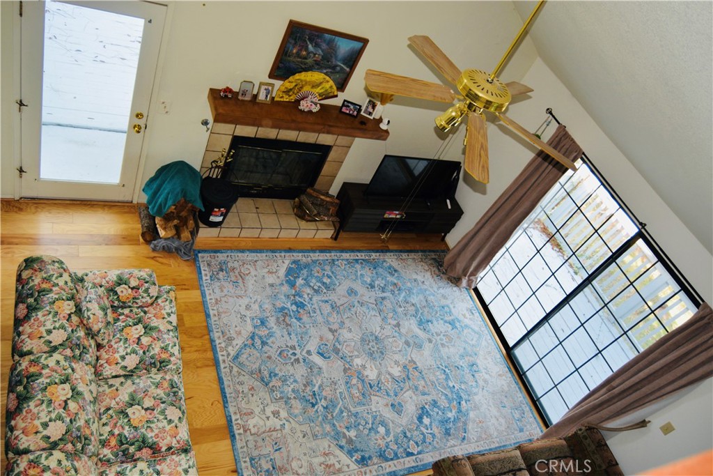 40748 Foxboro Court Property Photo 9