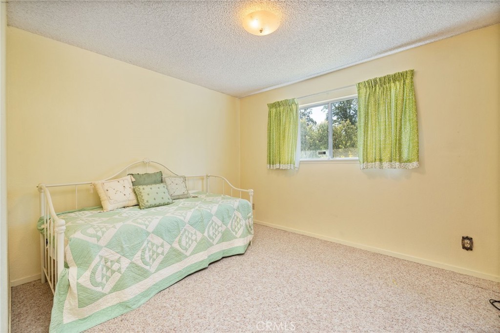 54481 Pinchot Dr. Property Photo 16