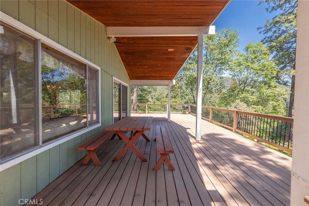 54481 Pinchot Dr. Property Photo 37