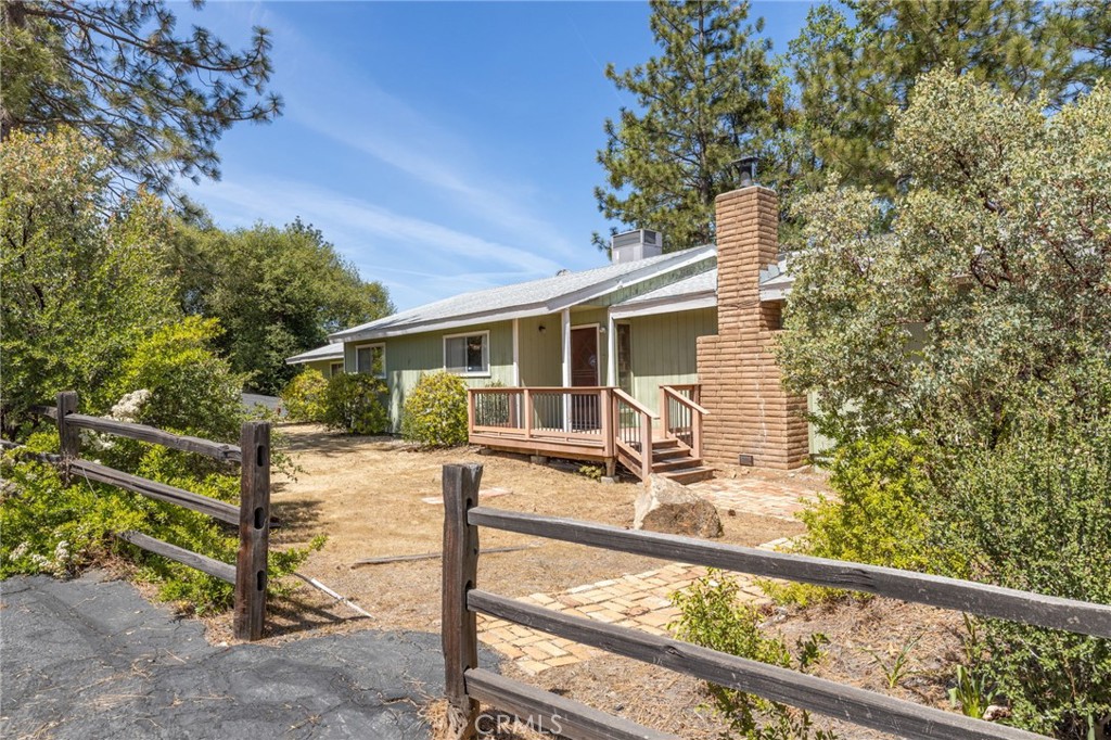 54481 Pinchot Dr. Property Photo 44