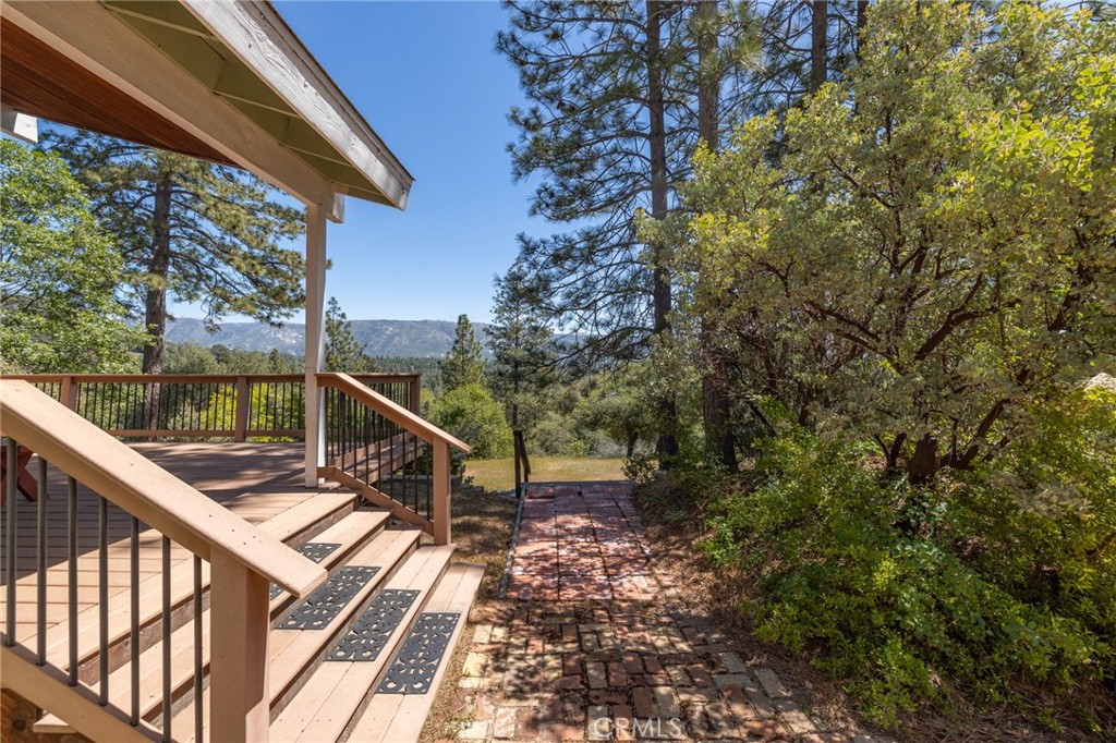 54481 Pinchot Dr. Property Photo 54