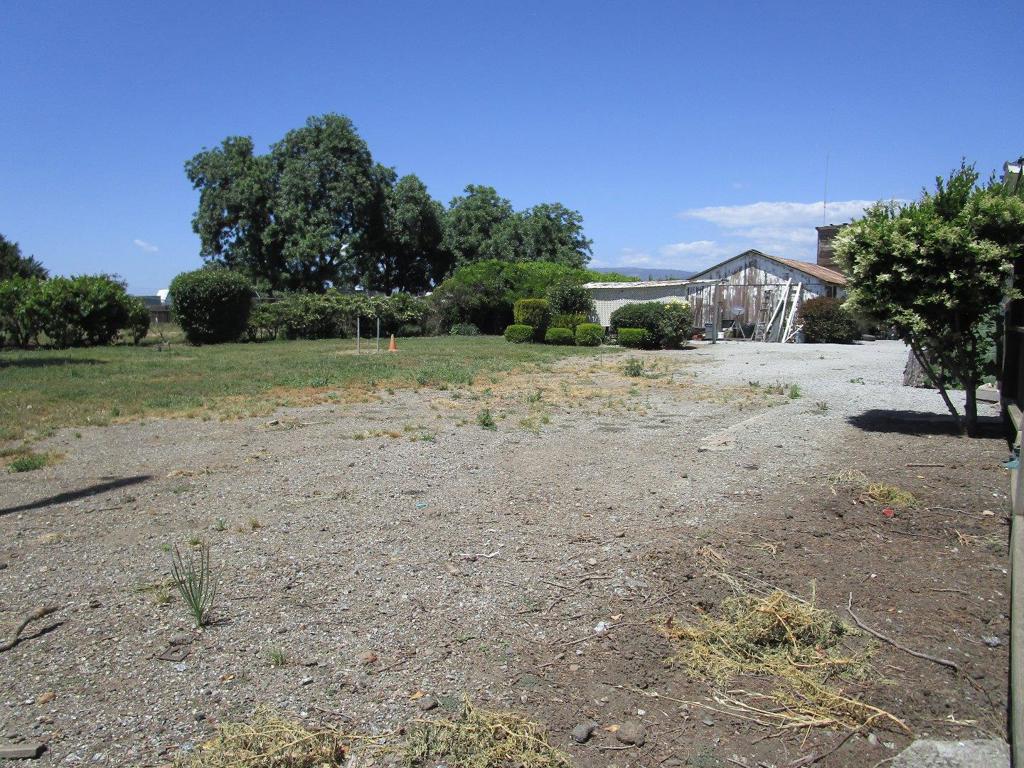 2025 Pacheco Pass Highway Property Photo 16