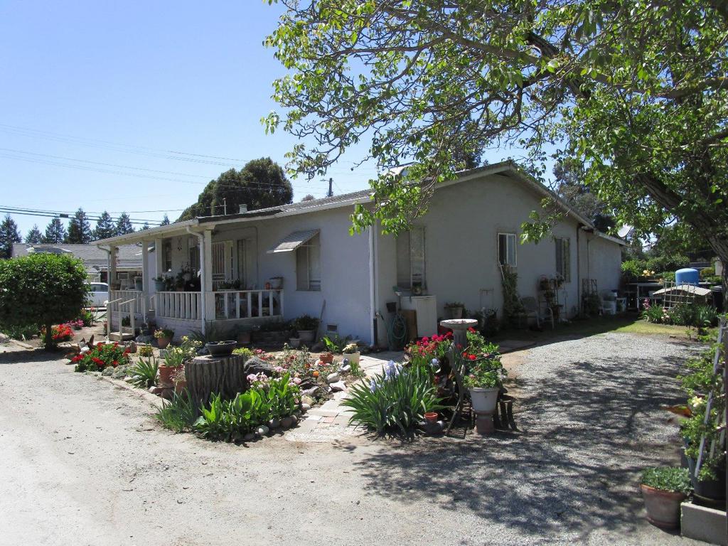 2025 Pacheco Pass Highway Property Photo 17