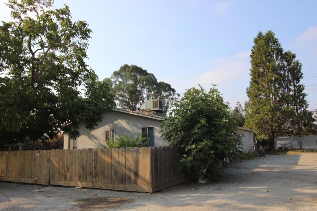 2025 Pacheco Pass Highway Property Photo 3