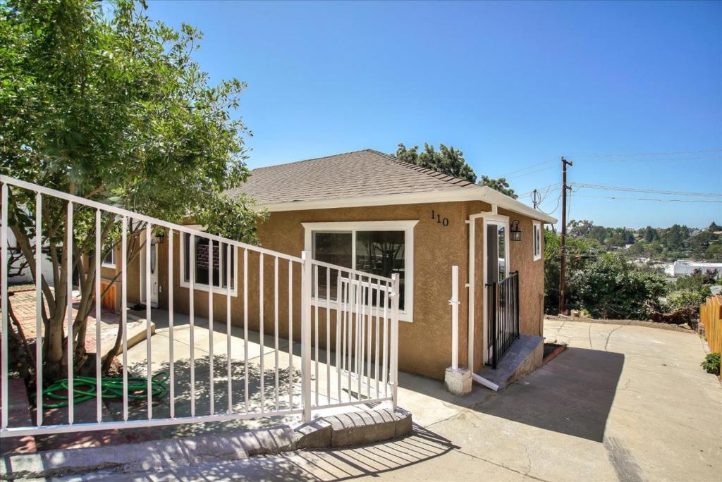 110 Navone Street Property Photo 3