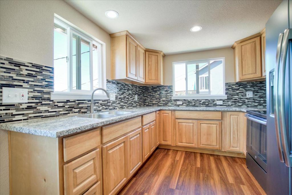 110 Navone Street Property Photo 13