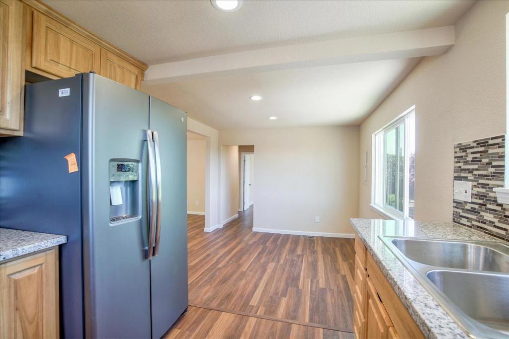 110 Navone Street Property Photo 17